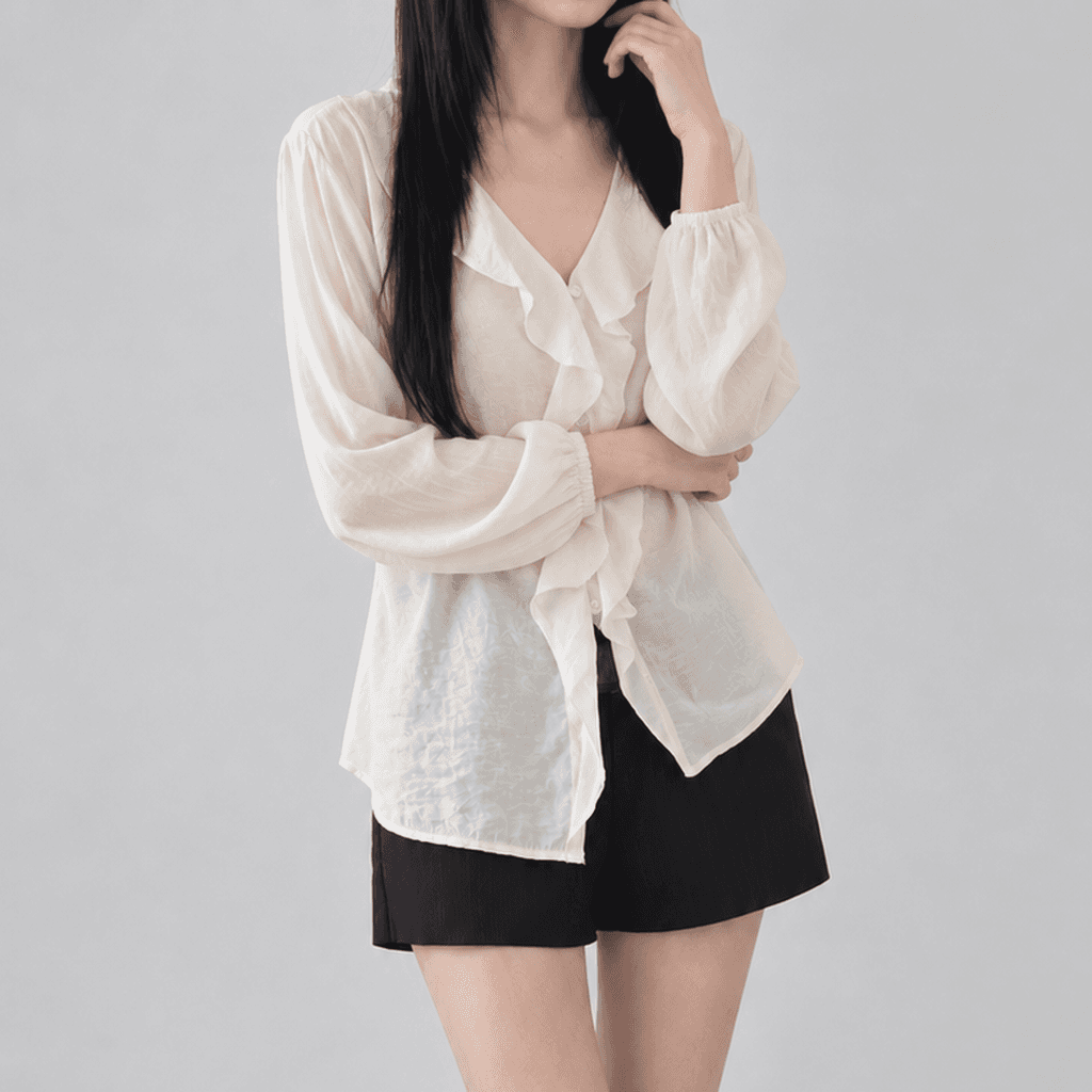 로우스톤 러플 프릴 박시 블라우스 크림